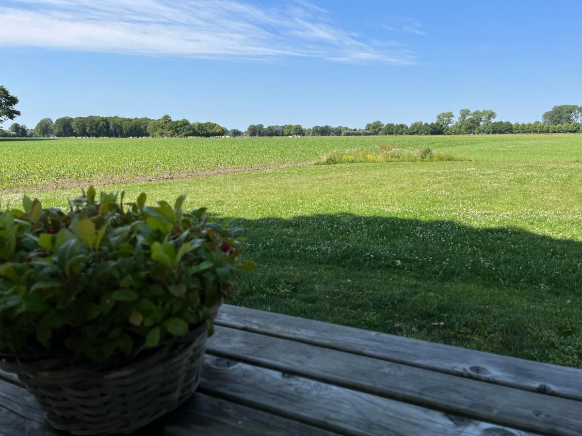 Gastenverblijf Weijdeblik Sinderen Exterior foto